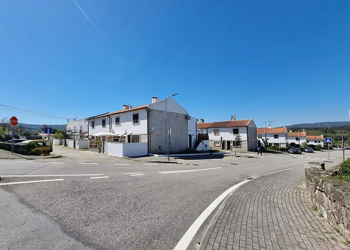 House Only For You ! 3 Bedroom 2Wc,Bbq,Balcon 2,Centro Vila!