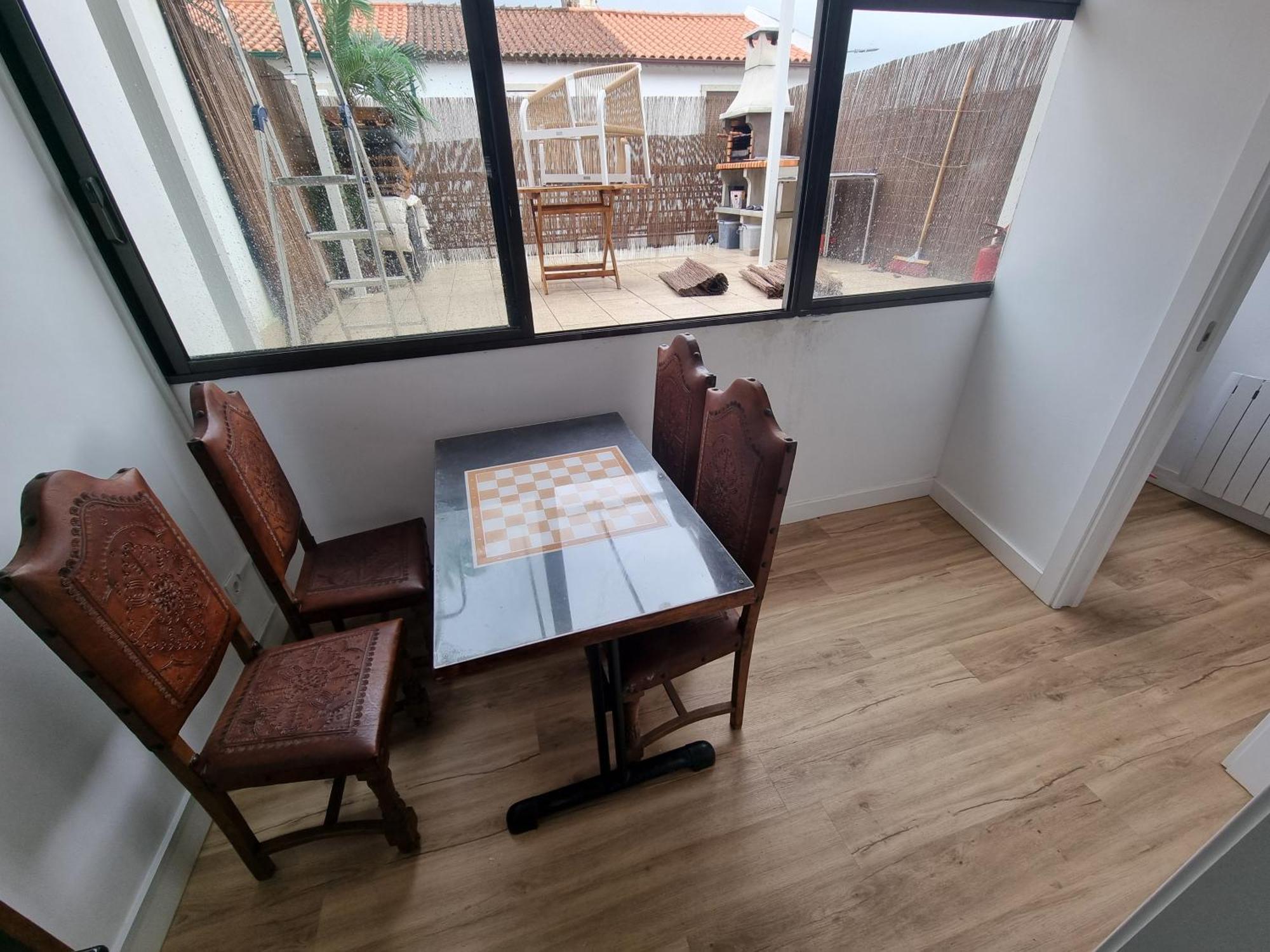 House Only For ! 3 Bedroom 2wc,bbq,balcon 2,centro Vila!